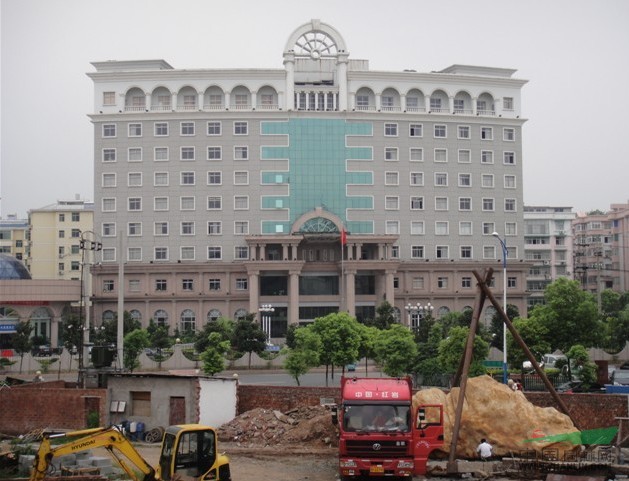 广东省英德市望埠镇德鑫园艺景观石场